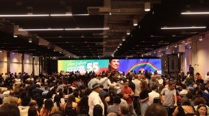 Audit&oacute;rio no Expocenter lotado de aliados e apoiadores de Raquel Lyra para acompanhar filia&ccedil;&atilde;o da governadora de Pernambuco ao PSD